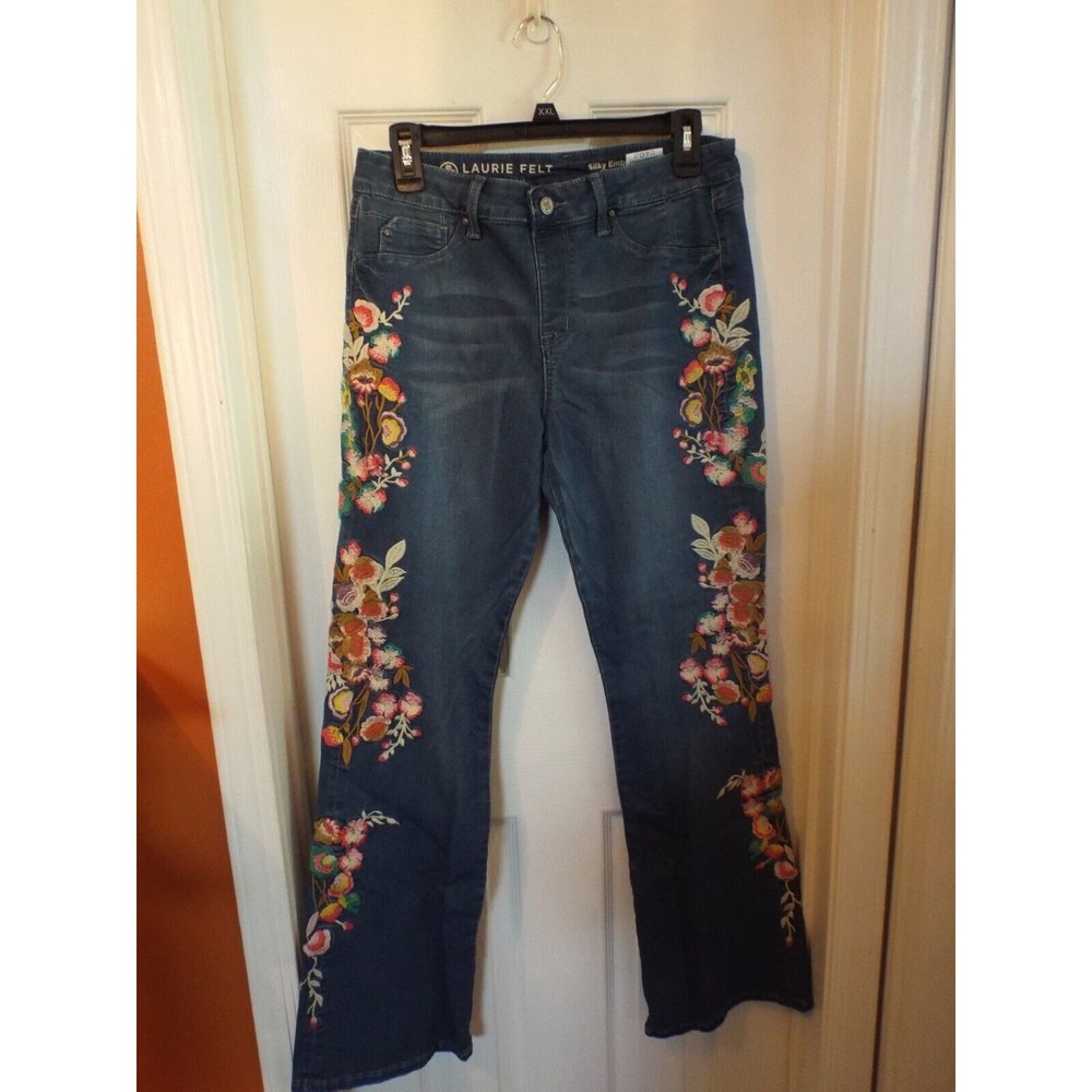 Laurie Felt Embroidered Jeans Women's Size M Bootcut Medium Wash Floral Design